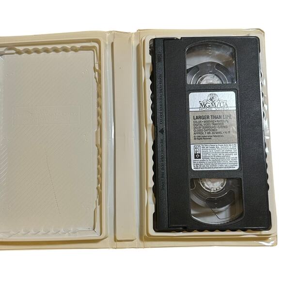 Bill Murray Larger Than Life VHS Tape - Picture 2 of 6